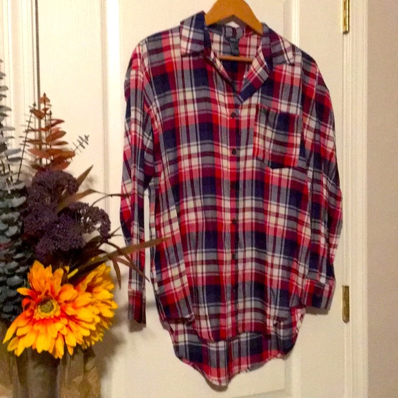 NWT Plaid Rayon Button Down - Picture 3 of 8